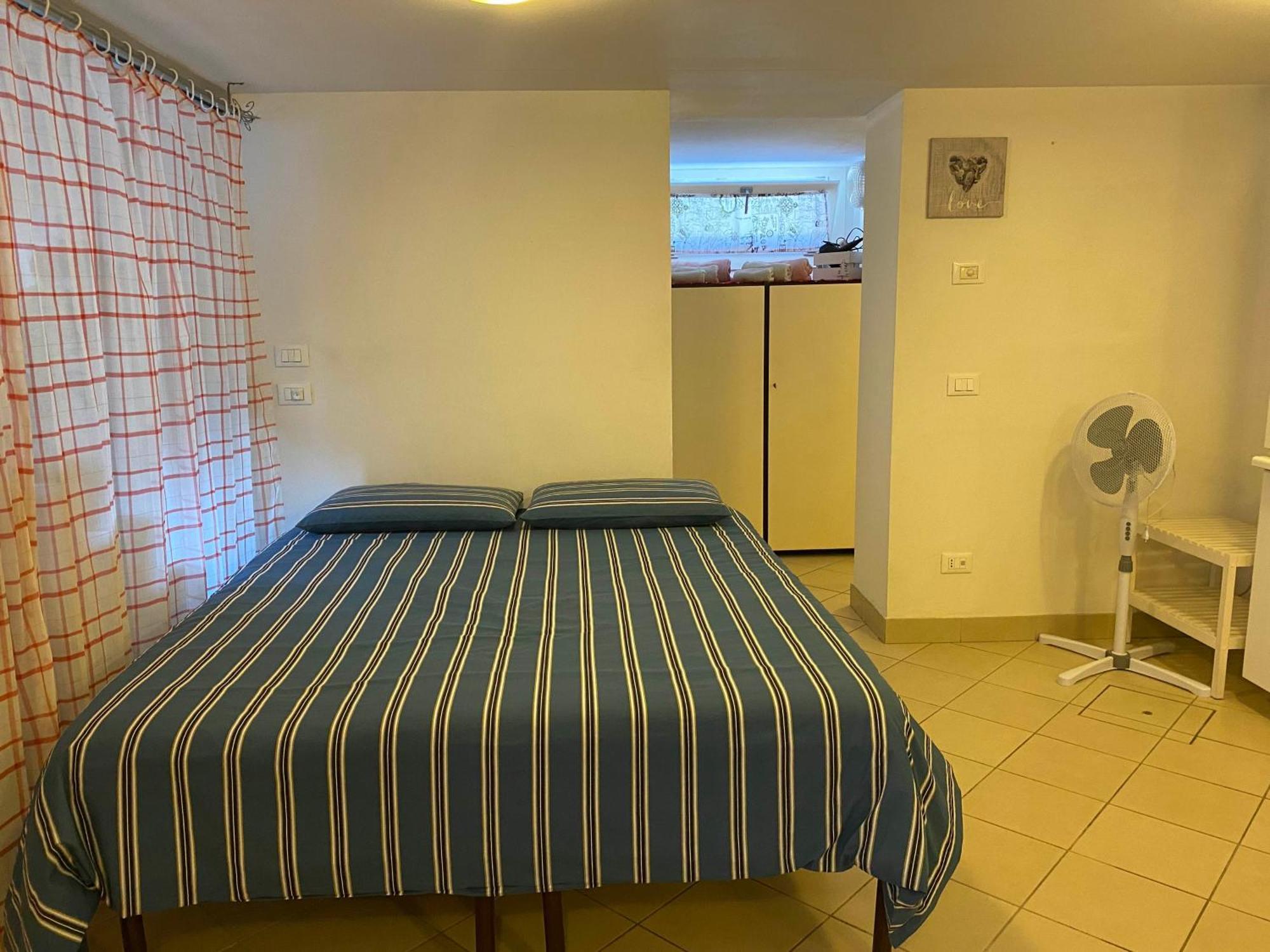 Casa Vacanze Gardiolina San Felice del Benaco Exteriör bild