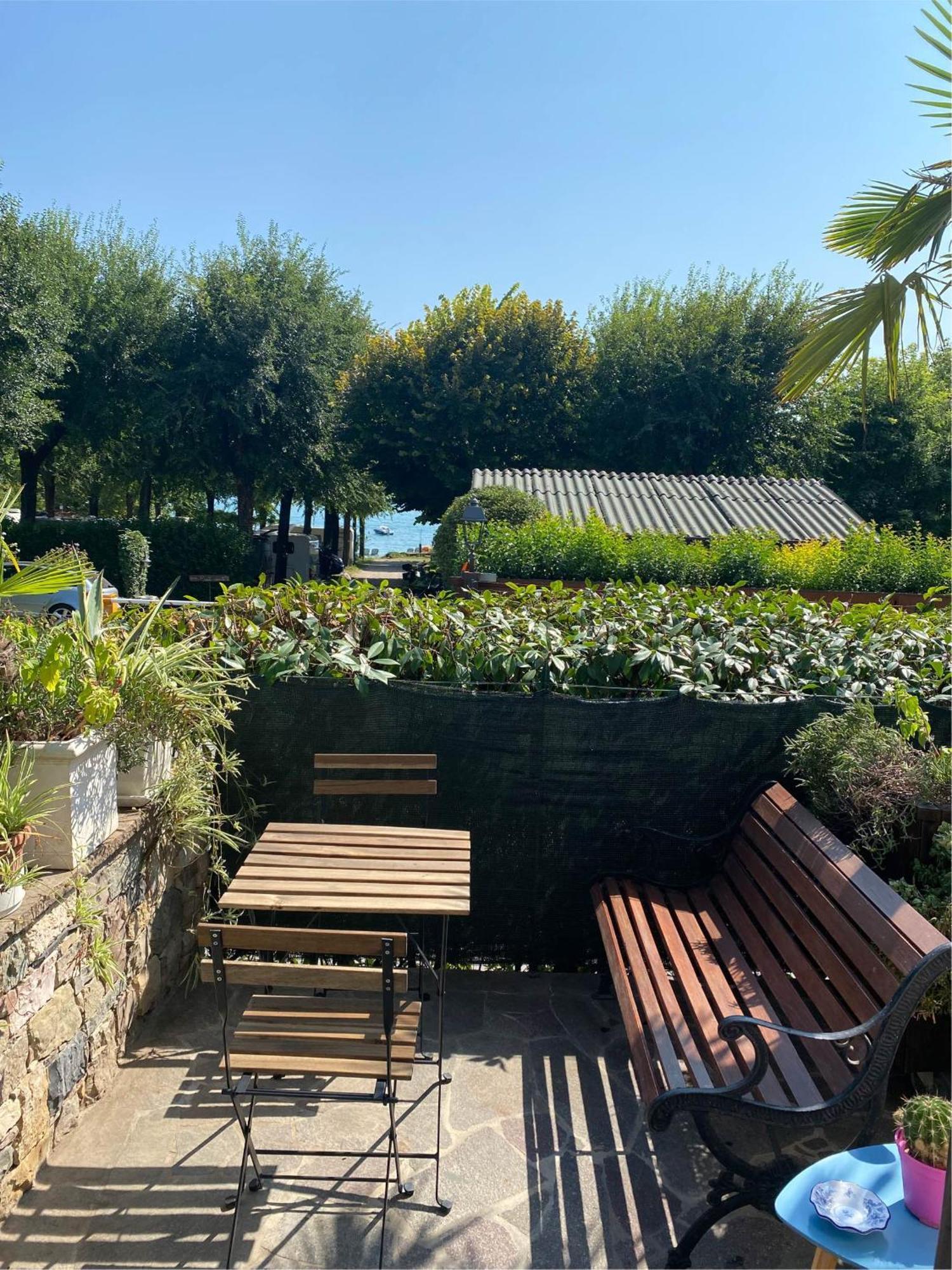 Casa Vacanze Gardiolina San Felice del Benaco Exteriör bild