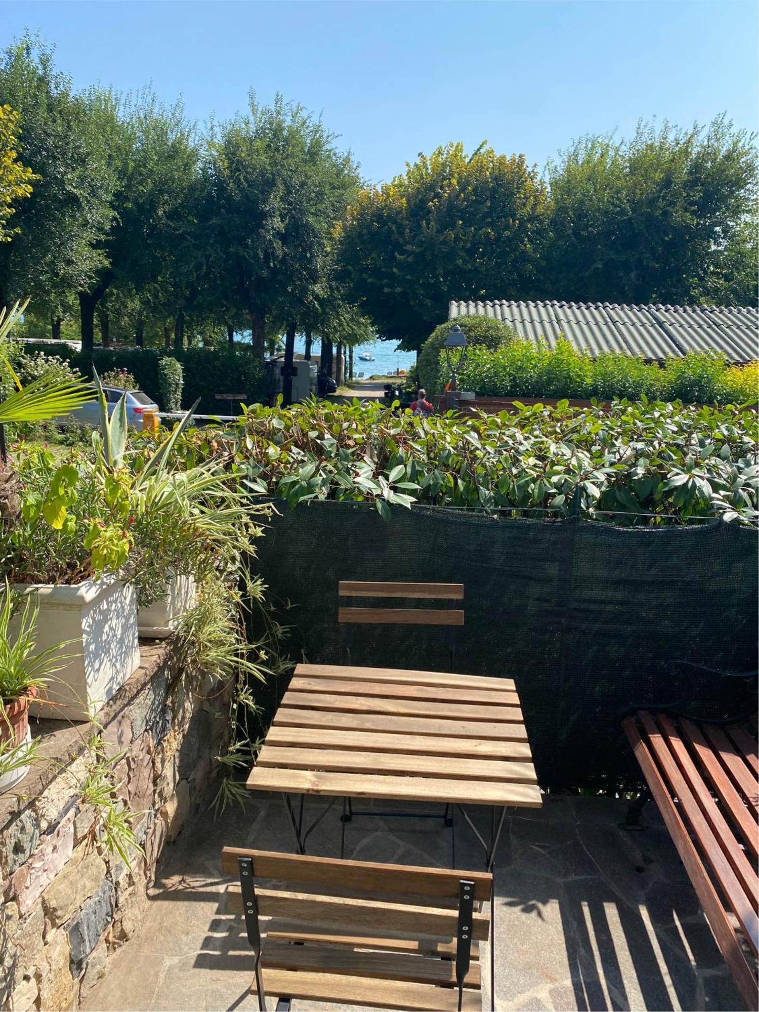 Casa Vacanze Gardiolina San Felice del Benaco Exteriör bild